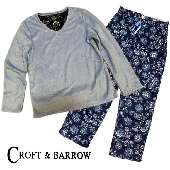 NWOT Croft&Borrow woman’s 2pc fleece PJ set size M - Picture 1 of 12